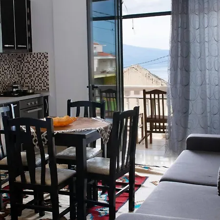 Sea Side דירה Vlorë